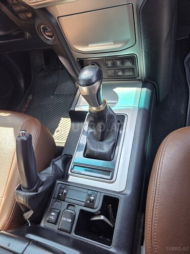 Toyota Land Cruiser Prado 2018, 235,000 km - 3.0 l - Bakı