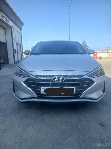Hyundai Elantra 2019, 209,215 km - 2.0 л - Bakı