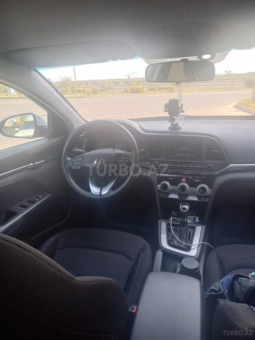 Hyundai Elantra 2019, 209,215 km - 2.0 л - Bakı
