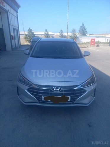Hyundai Elantra 2019, 209,215 km - 2.0 л - Bakı