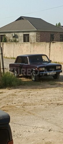 LADA (VAZ) 2107 2000, 92,025 km - 1.6 l - Salyan