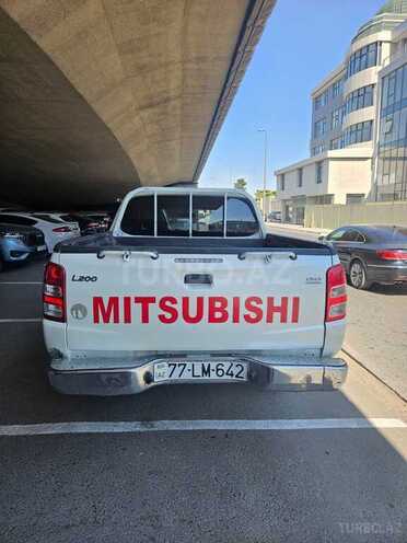 Mitsubishi L200 2016, 212,451 km - 2.4 l - Bakı