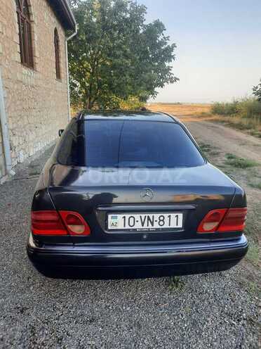 Mercedes E 230 1995, 360,000 km - 2.3 l - Gəncə