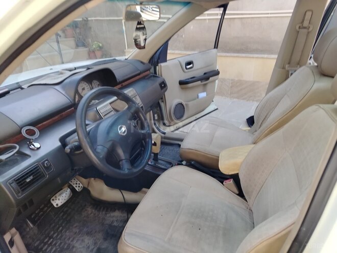 Nissan X-Trail 2003, 300 km - 2.5 l - Bakı