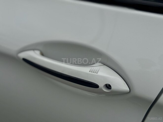 BMW 528 2013, 200,000 km - 2.0 l - Gəncə