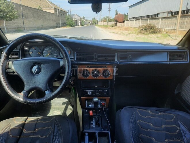Mercedes 190 1991, 2,542 km - 2.0 л - Bakı