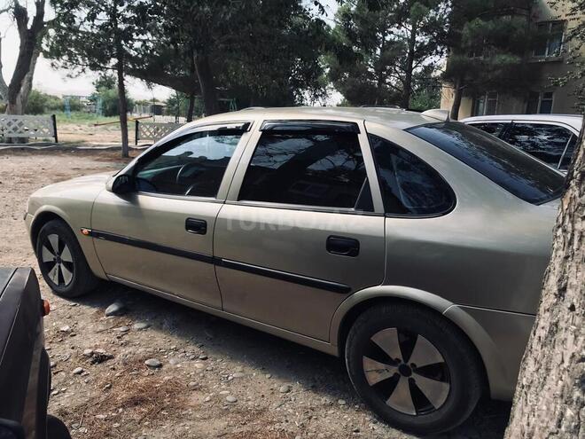 Opel Vectra 1998, 302,154 km - 1.8 l - Sumqayıt
