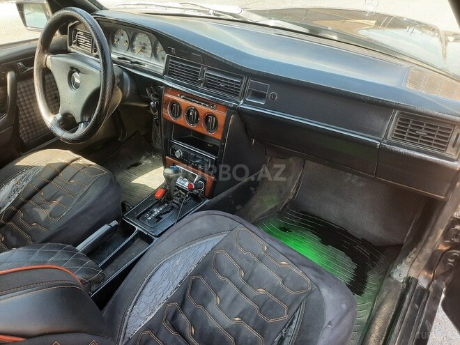 Mercedes 190 1991, 2,542 km - 2.0 л - Bakı