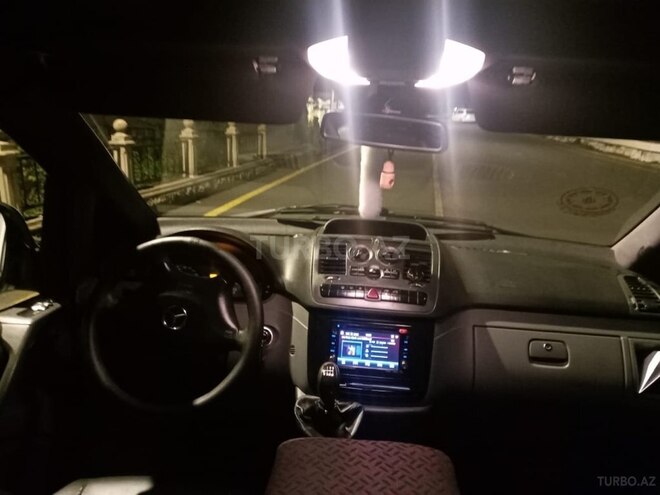 Mercedes Vito 2010, 324,213 km - 2.2 l - Zaqatala