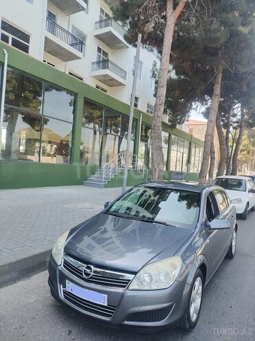 Opel Astra 2008, 270,000 km - 1.4 l - Xaçmaz