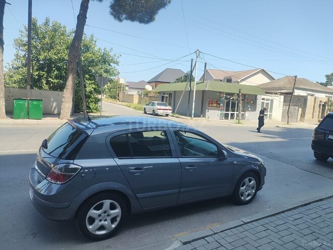 Opel Astra 2008, 270,000 km - 1.4 l - Xaçmaz