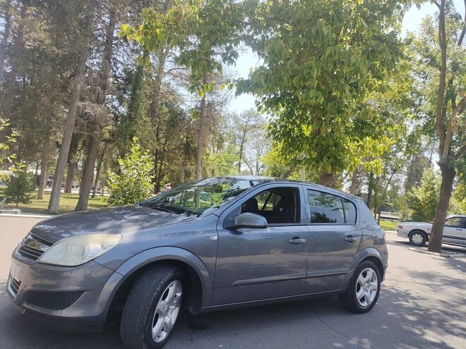 Opel Astra 2008, 270,000 km - 1.4 l - Xaçmaz