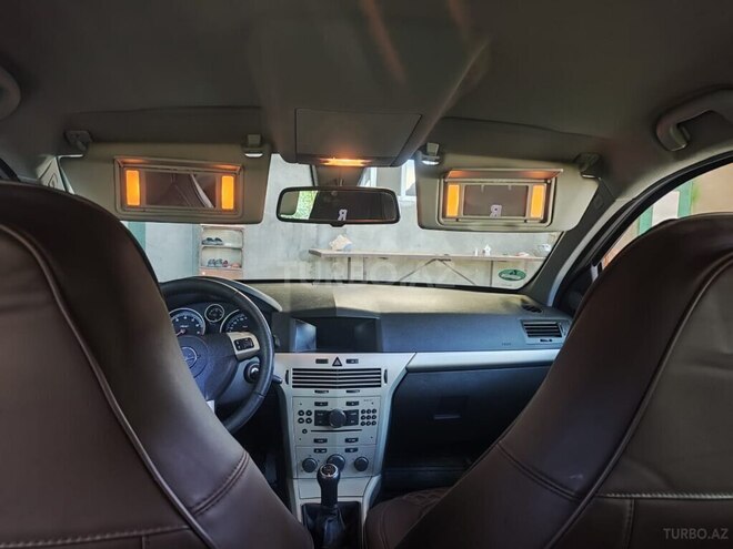 Opel Astra 2008, 270,000 km - 1.4 l - Xaçmaz