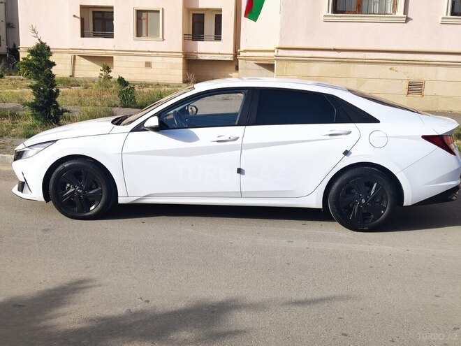 Hyundai Avante 2021, 106,000 km - 1.6 л - Bakı