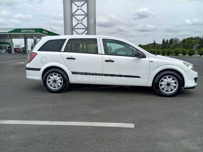 Opel Astra 2004, 380,112 km - 1.6 l - Ağcabədi