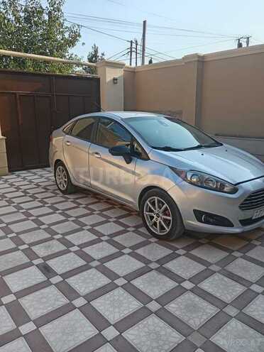 Ford Fiesta 2019, 137,000 km - 1.6 l - Bakı