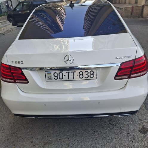 Mercedes E 220 2015, 138,000 km - 2.1 л - Bakı