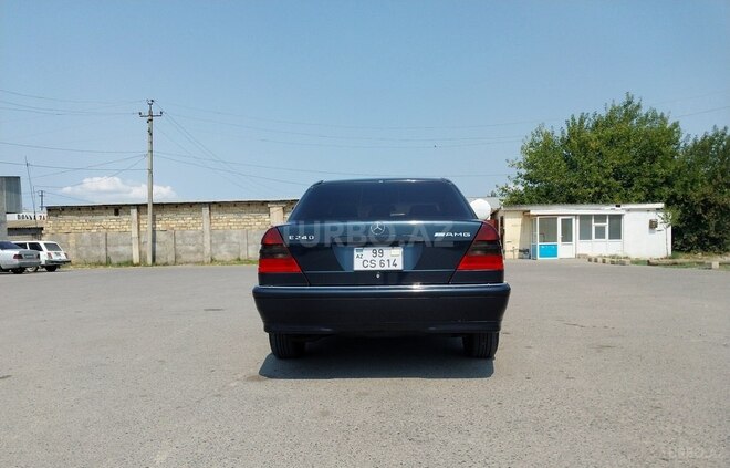Mercedes C 240 1999, 260,000 km - 2.4 l - Beyləqan