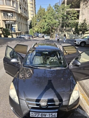 Kia Ceed 2009, 330,000 km - 1.6 l - Bakı