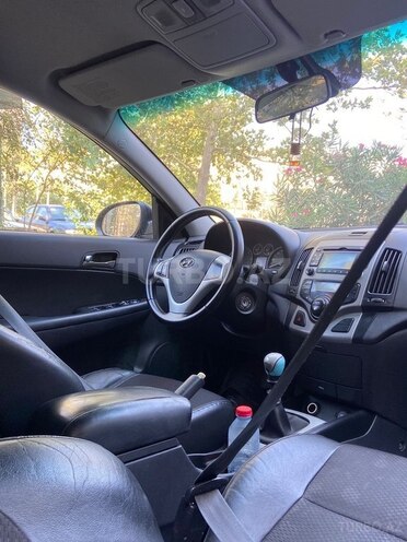 Hyundai i30 2008, 321,780 km - 1.6 l - Bakı