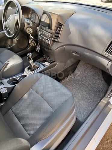 Hyundai i30 2010, 265,000 km - 1.6 l - Bakı
