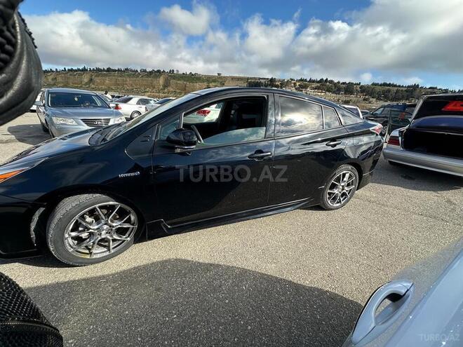 Toyota Prius 2017, 66,500 km - 1.8 l - Bakı