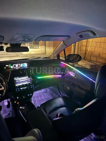 Toyota Prius 2017, 66,500 km - 1.8 l - Bakı