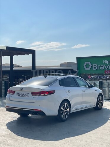Kia K5 2016, 182,000 km - 1.7 l - Bakı