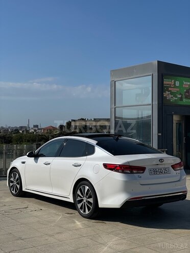 Kia K5 2016, 182,000 km - 1.7 l - Bakı