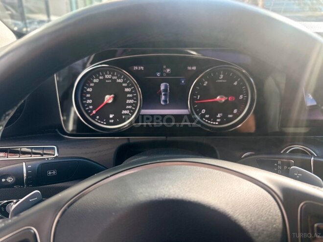 Mercedes E 220 d 2018, 113,000 km - 2.2 l - Bakı