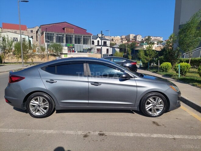 Hyundai Elantra 2019, 102,998 km - 2.0 l - Bakı