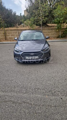 Hyundai Elantra 2018, 201,437 km - 2.0 л - Bakı