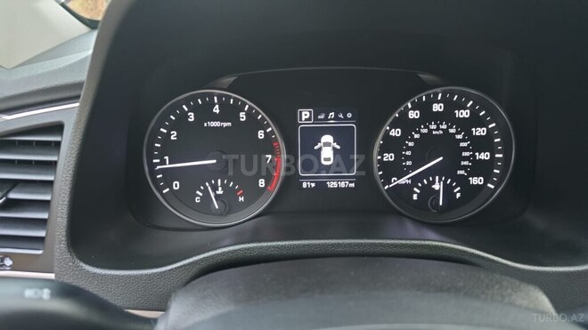 Hyundai Elantra 2018, 201,437 km - 2.0 л - Bakı