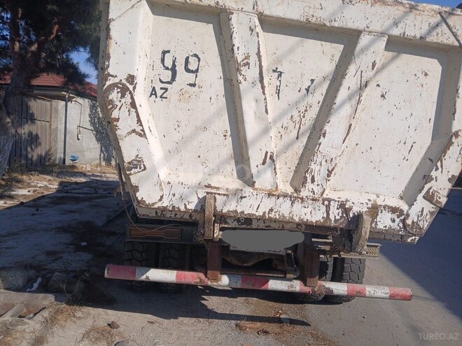 HOWO Sinotruk 2011, 2,000,000 km - 9.5 l - Bakı