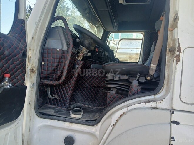 HOWO Sinotruk 2011, 2,000,000 km - 9.5 l - Bakı