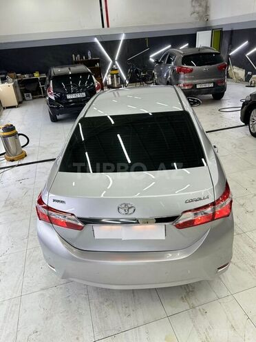 Toyota Corolla 2013, 225,000 km - 1.6 l - Bakı
