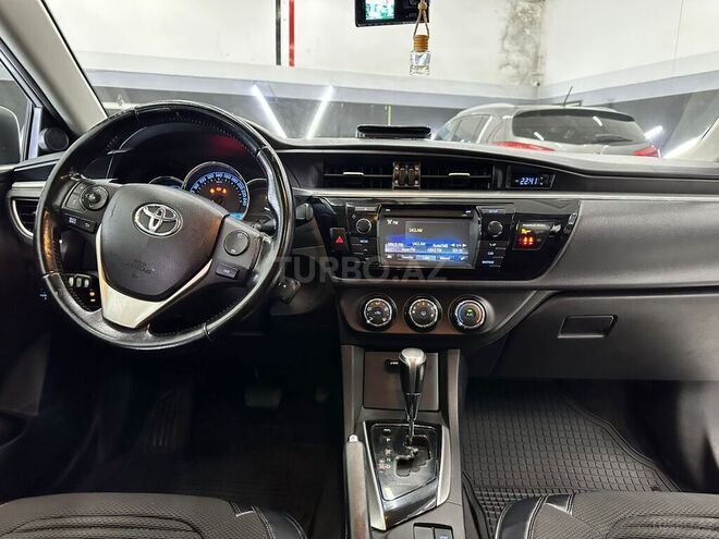Toyota Corolla 2013, 225,000 km - 1.6 l - Bakı