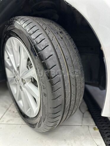 Toyota Corolla 2013, 225,000 km - 1.6 l - Bakı