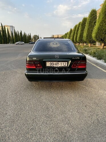 Mercedes E 220 1999, 432,000 km - 2.2 л - Gəncə