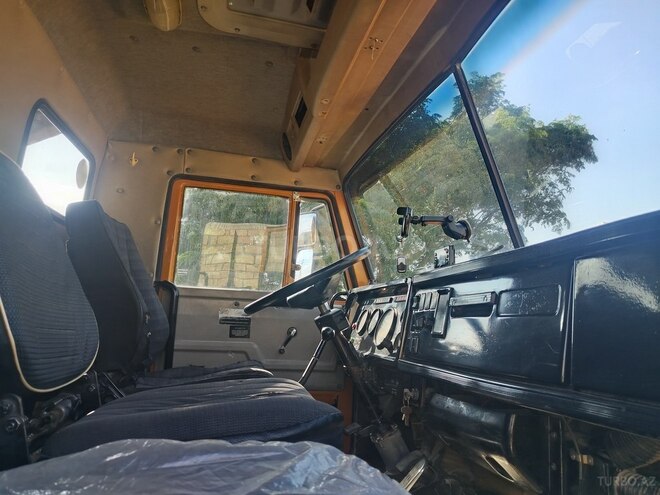 KamAz 55111 1988, 300,000 km - 11.0 l - Bakı