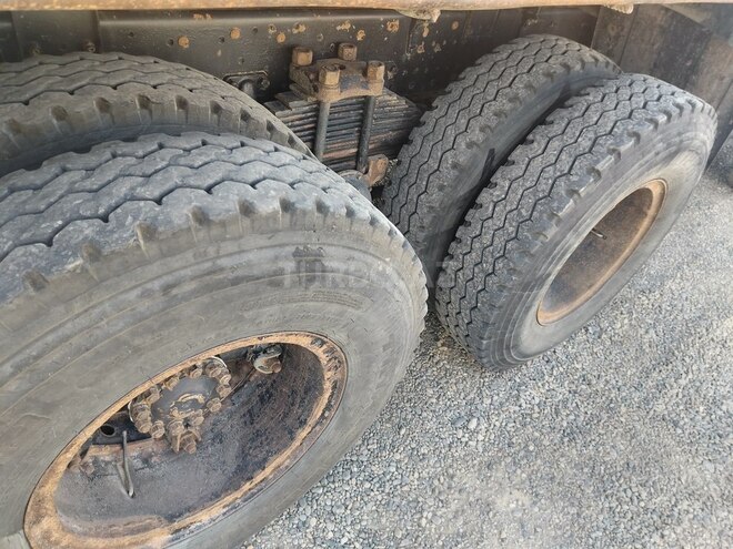 KamAz 55111 1988, 300,000 km - 11.0 l - Bakı