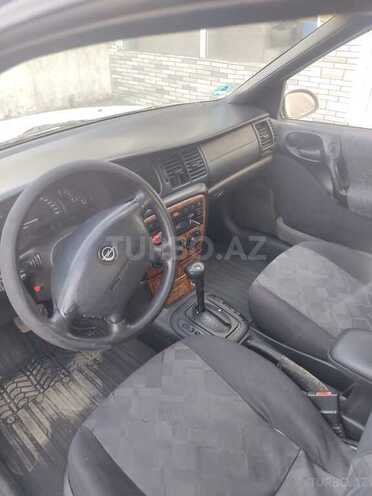 Opel Vectra 1996, 325,700 km - 2.0 l - Masallı