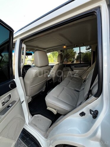 Mitsubishi Pajero 2010, 167,000 km - 3.5 л - Qəbələ