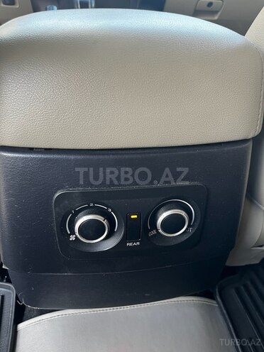 Mitsubishi Pajero 2010, 167,000 km - 3.5 л - Qəbələ