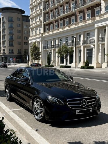 Mercedes E 300 e 2018, 88,000 km - 2.0 л - Bakı
