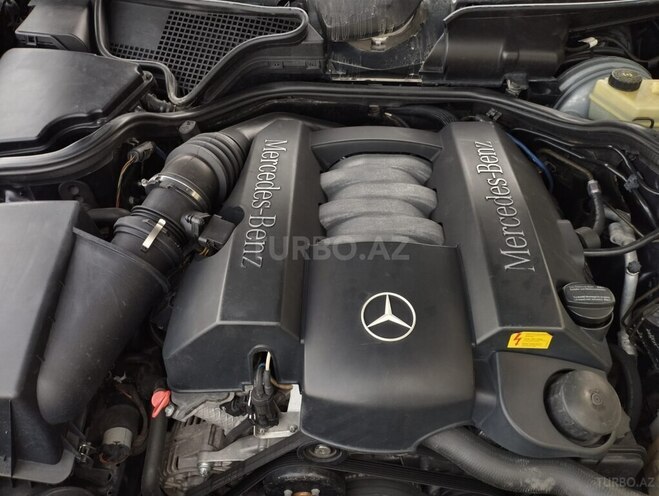Mercedes E 240 1999, 327,035 km - 2.4 l - Yevlax