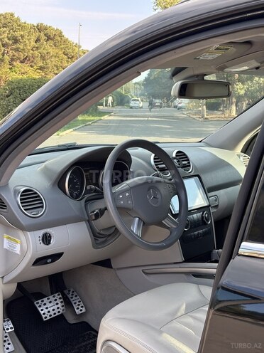 Mercedes ML 350 4MATIC 2005, 402,336 km - 3.5 л - Sumqayıt