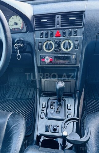 Mercedes C 230 2000, 222,000 km - 2.3 л - Sabirabad