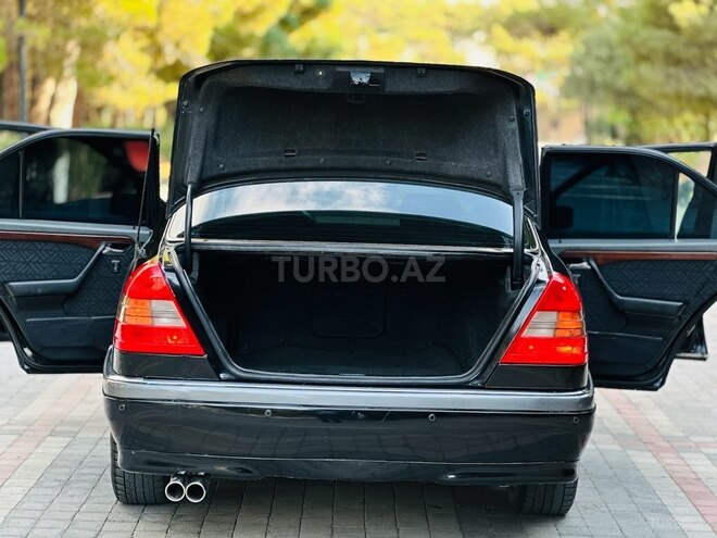 Mercedes C 220 1995, 545,000 km - 2.2 л - Sumqayıt