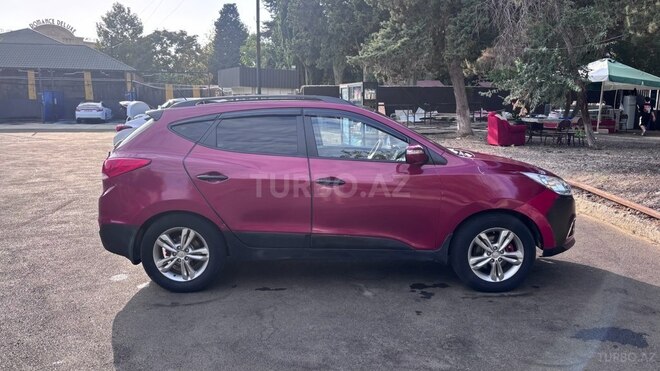 Hyundai ix35 2010, 222,000 km - 2.0 l - Bakı